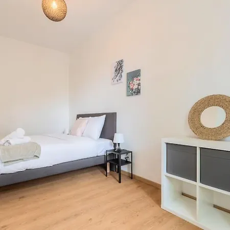Centre - Nice And Cozy Ap For 2 Peoples Appartamento